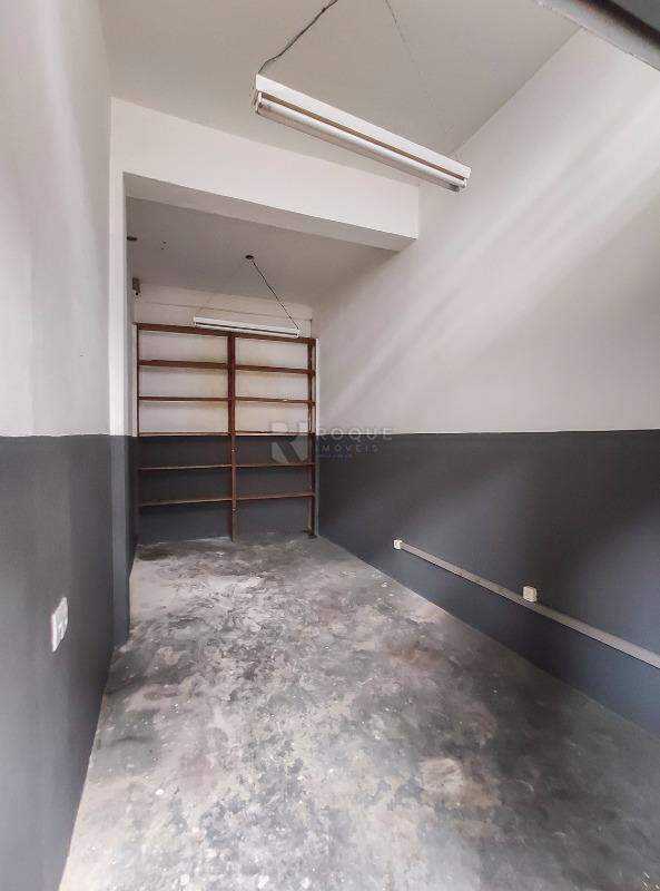 Barracão/Galpão para aluguel no bairro Centro: Sala 3