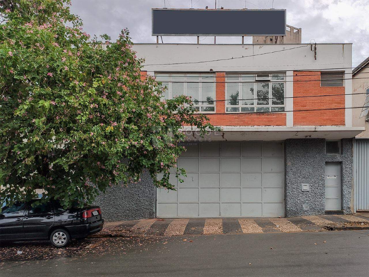 Barracão/Galpão para aluguel no bairro Centro: Fachada 