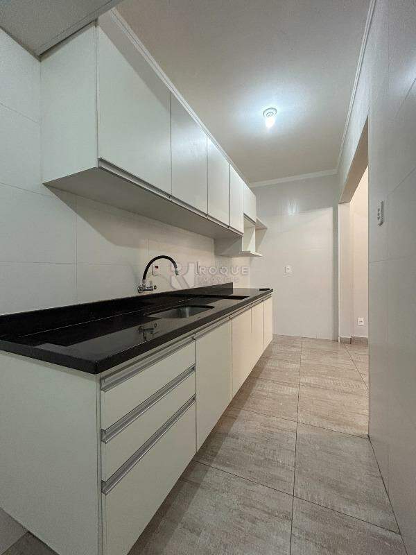 Casa Residencial para aluguel no bairro Centro: Cozinha