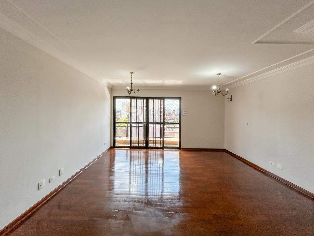 Apartamento para aluguel no bairro Centro: Sala 