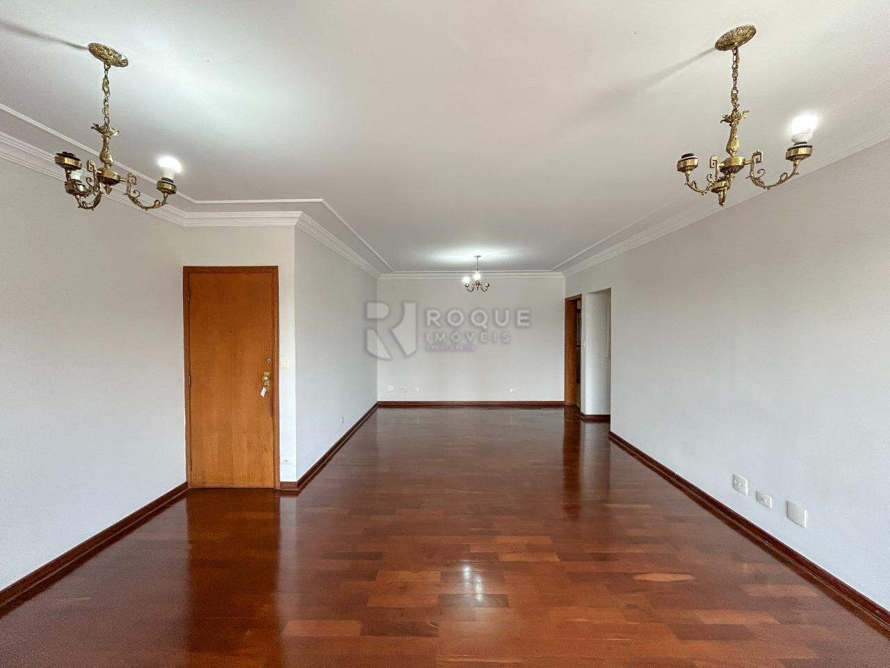 Apartamento para aluguel no bairro Centro: Sala 