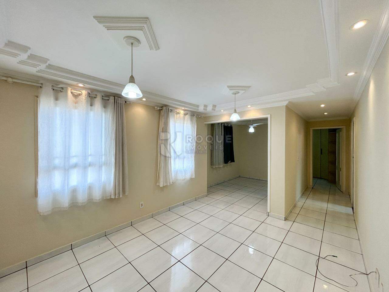 Apartamento para aluguel no bairro Itaipu: Sala
