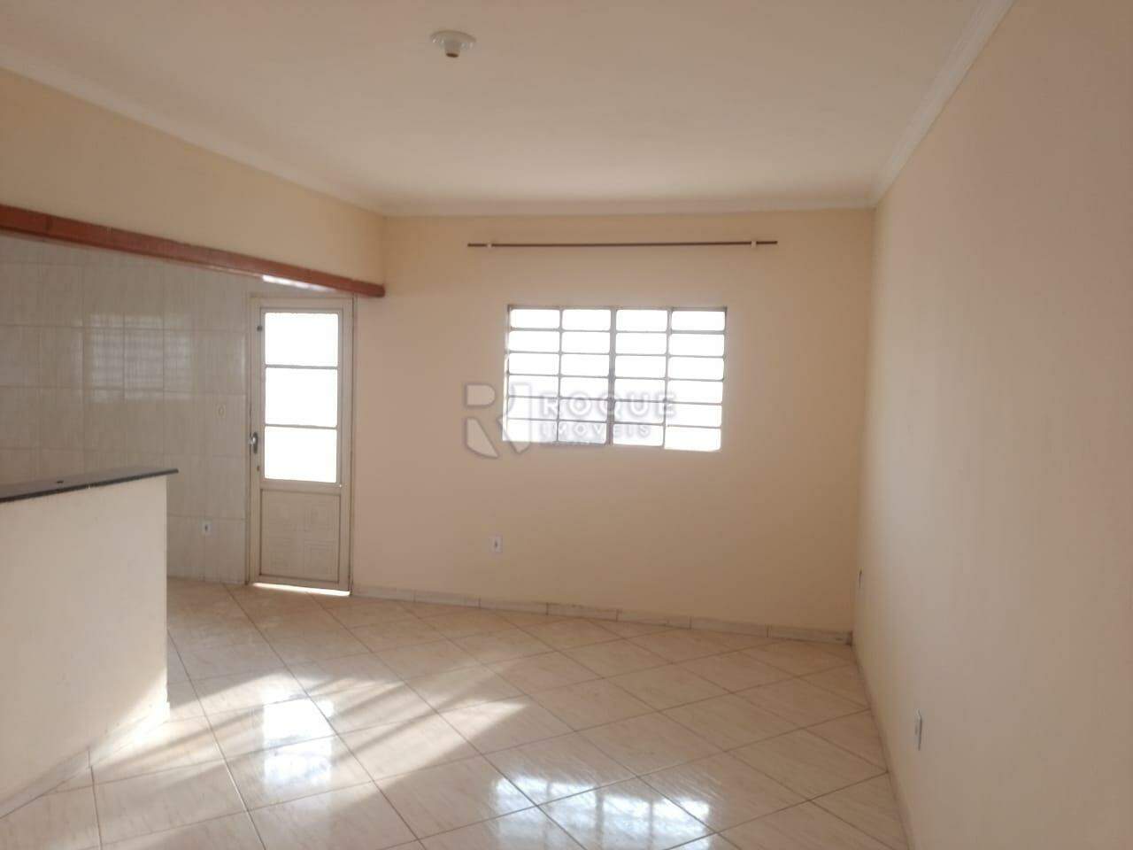 Casa Residencial para aluguel no bairro Jardim das Palmeiras: Sala