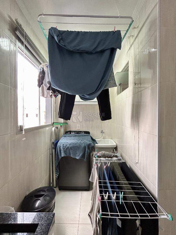Apartamento para aluguel no bairro Chácaras Antonieta: Área de serviço 