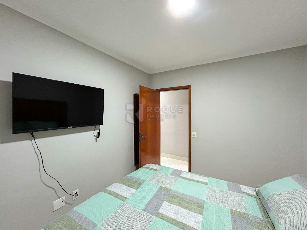 Apartamento para aluguel no bairro Chácaras Antonieta: Dormitório 1