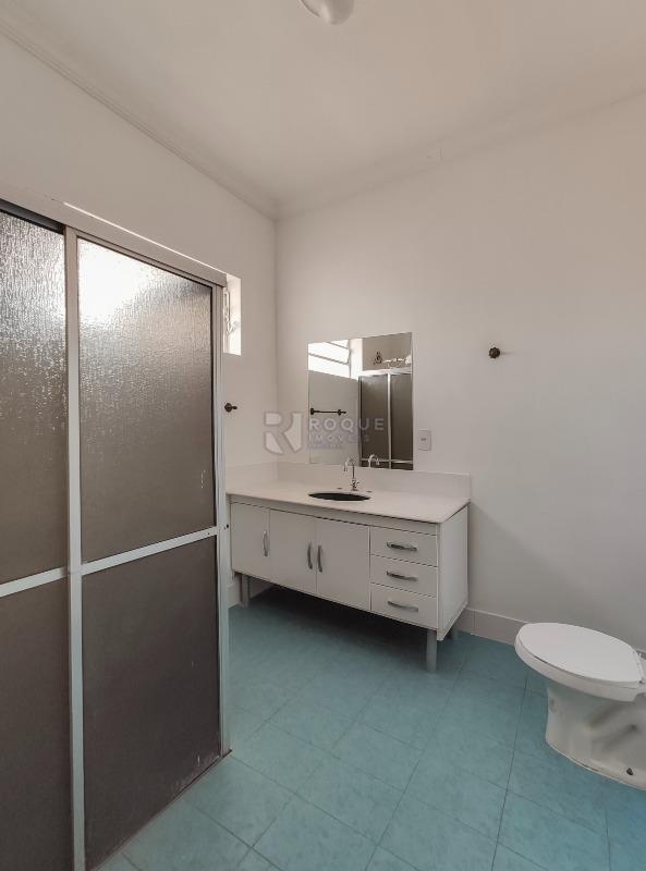 Casa Comercial para aluguel no bairro Centro: WC segundo andar