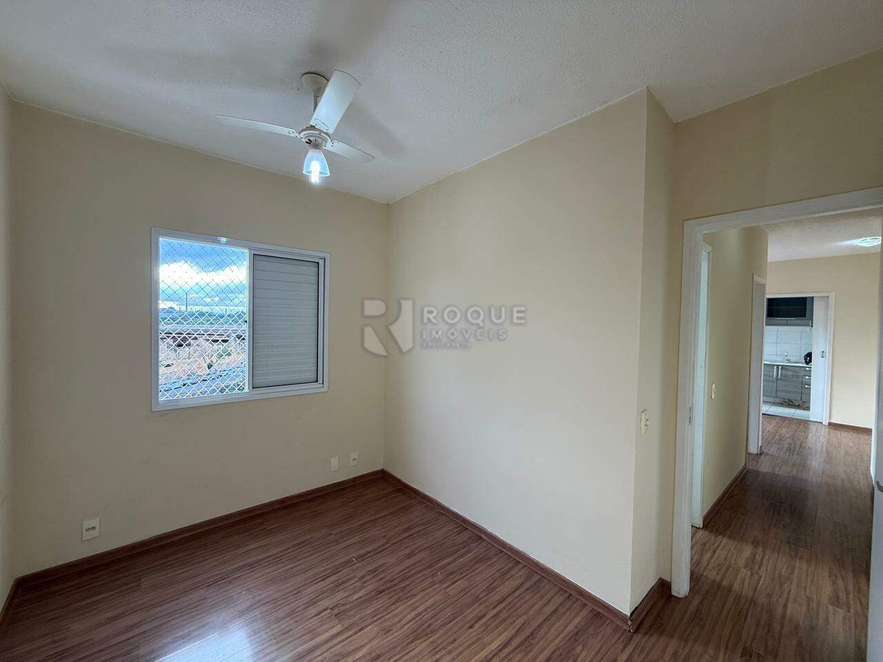 Apartamento para aluguel no bairro Vila Queiroz: Dormitório 02