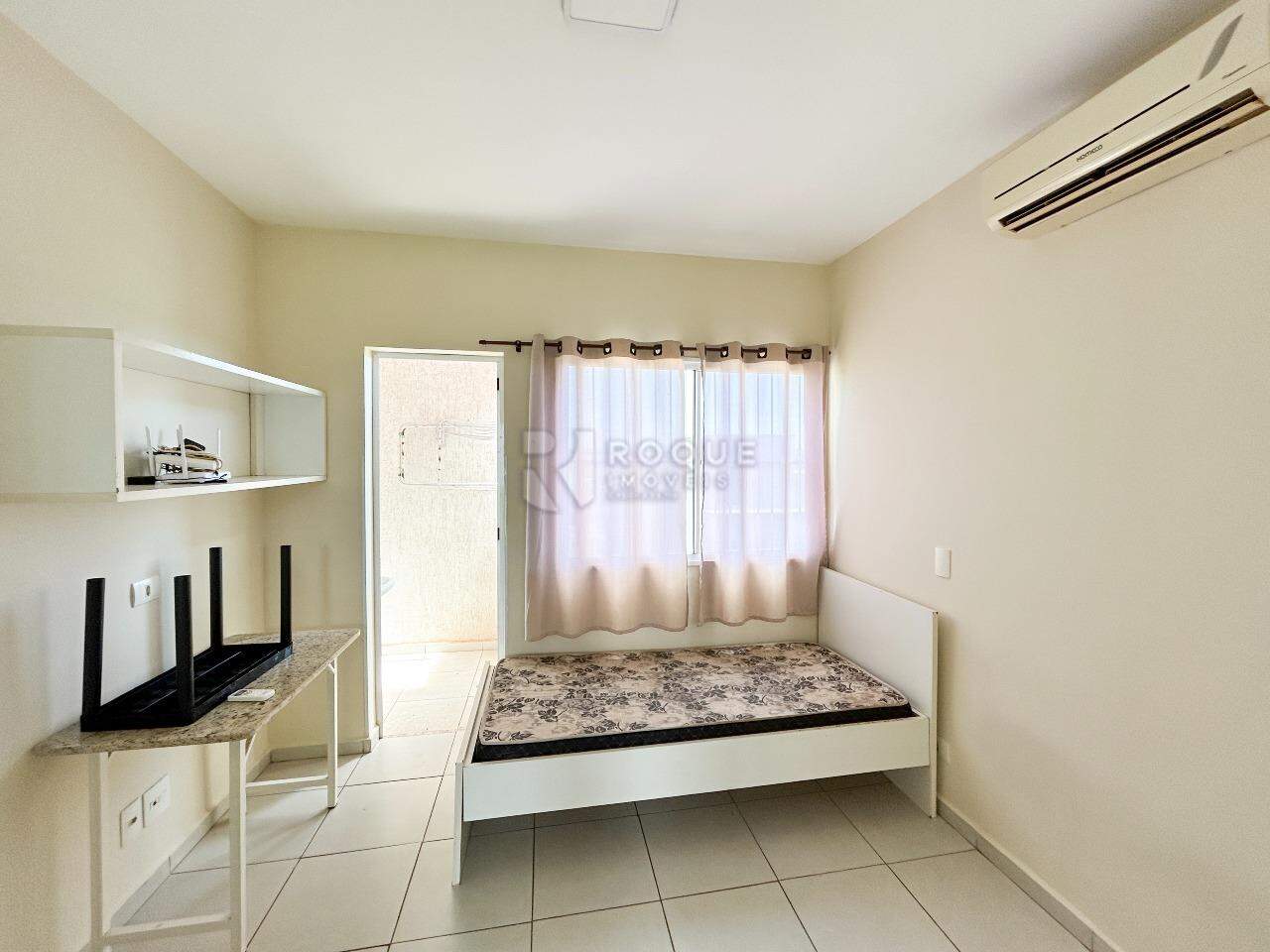 Kitnet para aluguel no bairro Jardim Cidade Universitária I: Dormitório