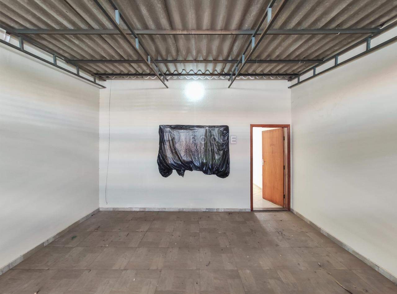 Casa Residencial para aluguel no bairro Jardim Manacá: Garagem 