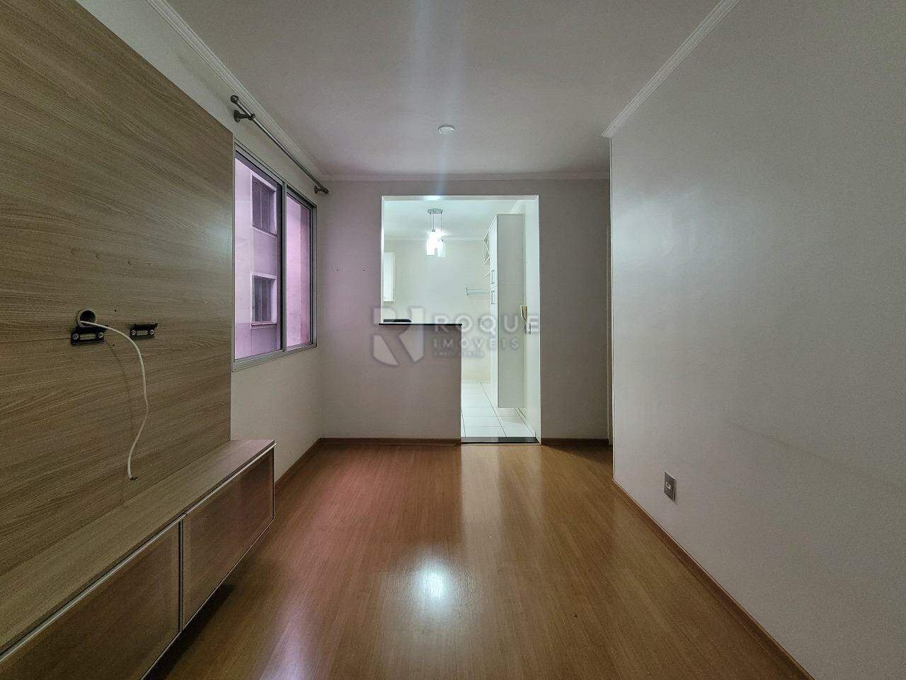 Apartamento para aluguel no bairro Vila Queiroz: Sala