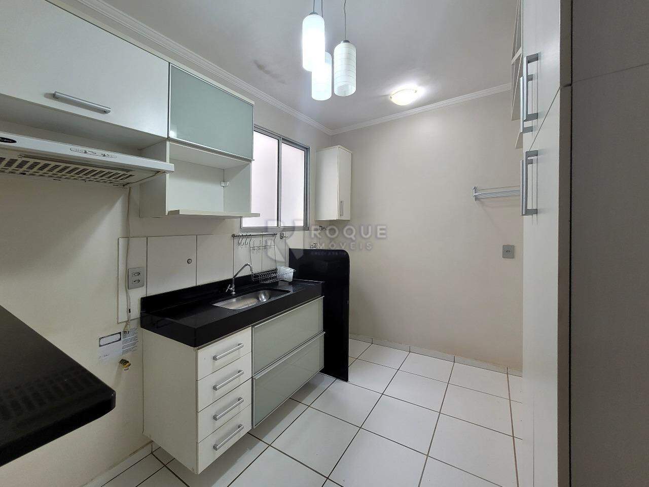 Apartamento para aluguel no bairro Vila Queiroz: Cozinha