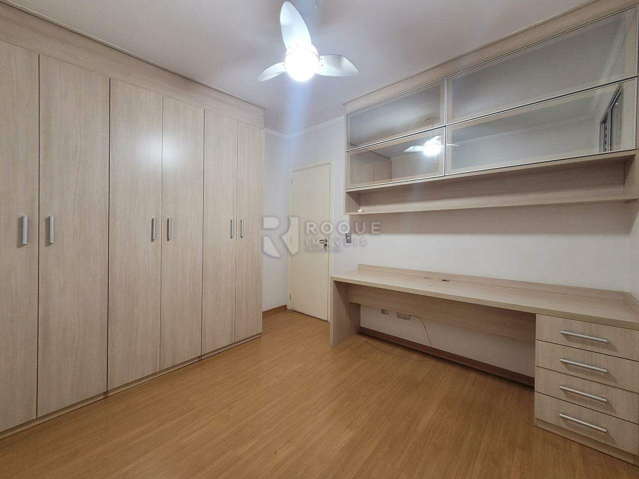 Apartamento para aluguel no bairro Vila Queiroz: Dormitório 2