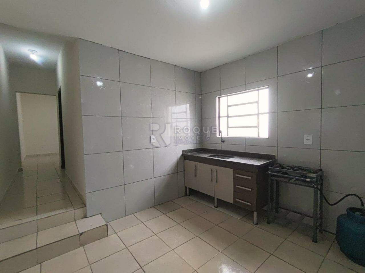 Casa Residencial para aluguel no bairro Vila Queiroz: Cozinha