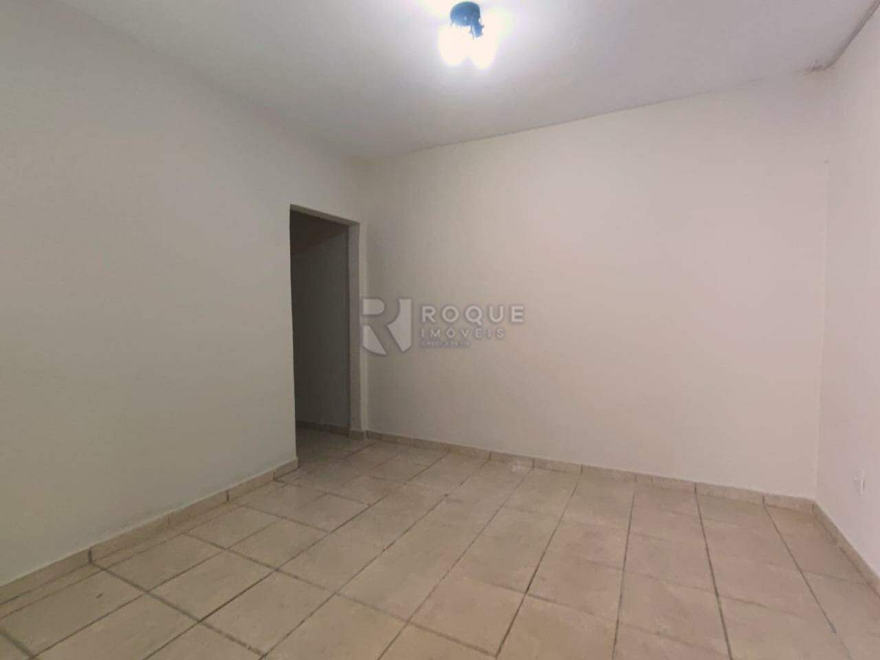Casa Residencial para aluguel no bairro Vila Queiroz: Sala