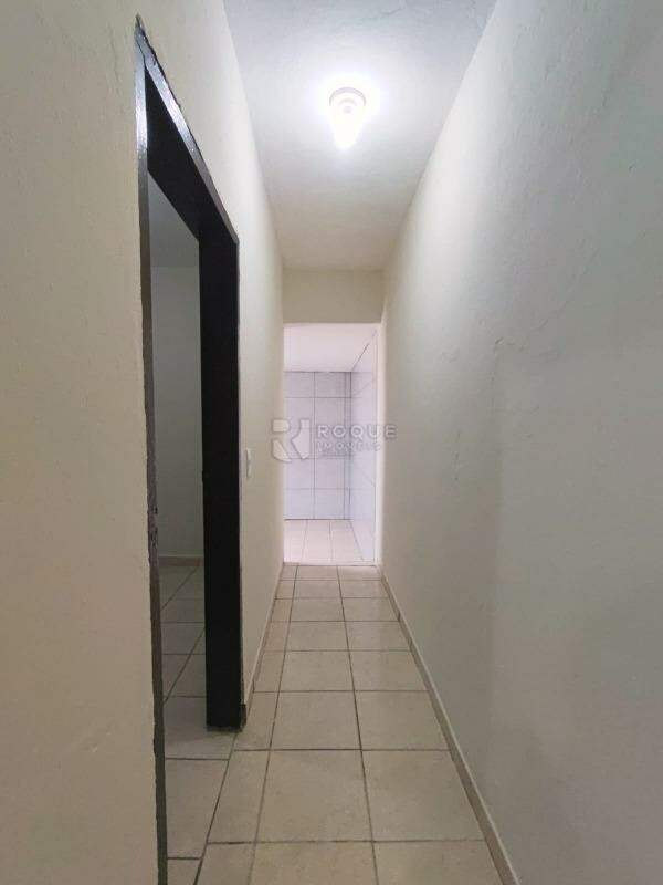 Casa Residencial para aluguel no bairro Vila Queiroz: Hall
