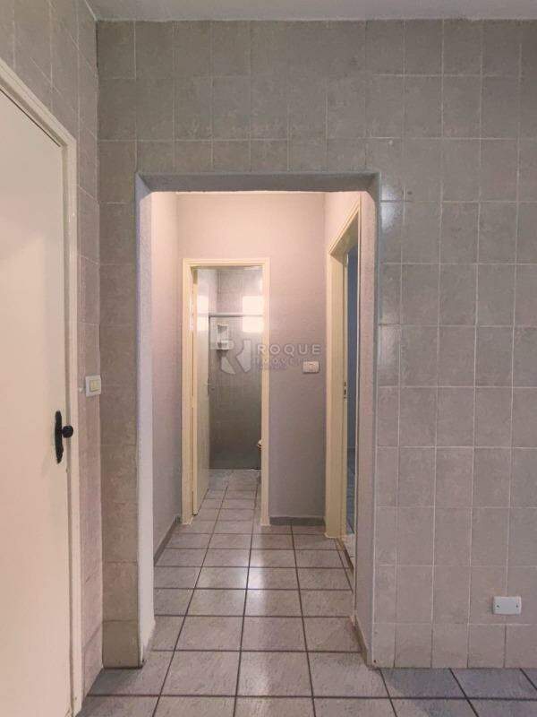 Casa Residencial para aluguel no bairro Vila São Luiz: Hall