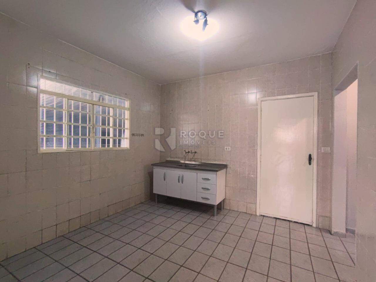 Casa Residencial para aluguel no bairro Vila São Luiz: Cozinha