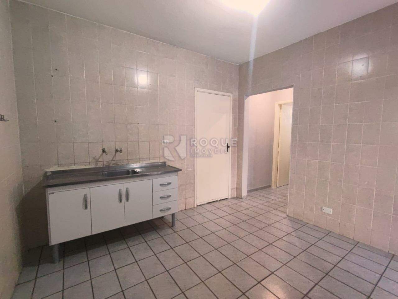 Casa Residencial para aluguel no bairro Vila São Luiz: Cozinha