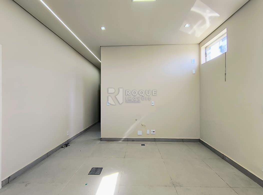 Salão para aluguel no bairro Vila Cristovam: Sala 02