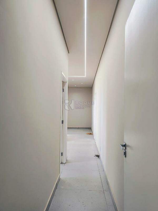 Salão para aluguel no bairro Vila Cristovam: Hall