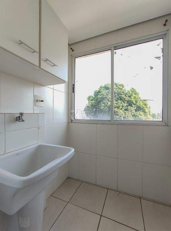 Apartamento para aluguel no bairro Chácaras Antonieta: Área de serviço