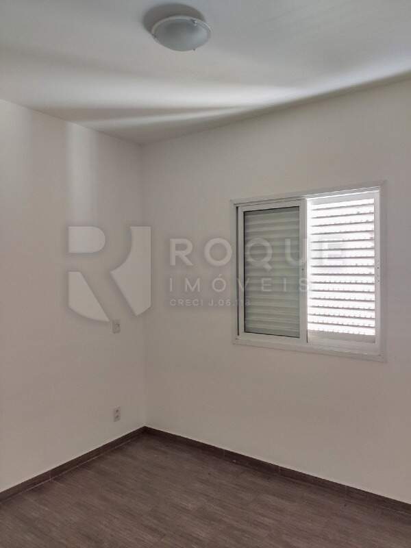 Apartamento para aluguel no bairro Desmembramento Oscar Antonio Breda: Dormitório 1