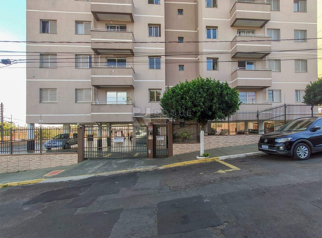 Apartamento para aluguel no bairro Vila Camargo: 