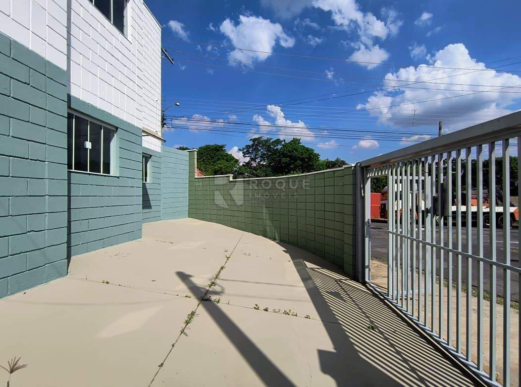 Barracão/Galpão para aluguel no bairro Vila Nova: Frente 