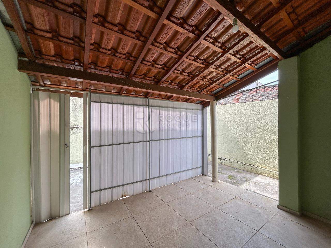 Casa Residencial para aluguel no bairro Vila Teixeira Marques: Área de serviço 