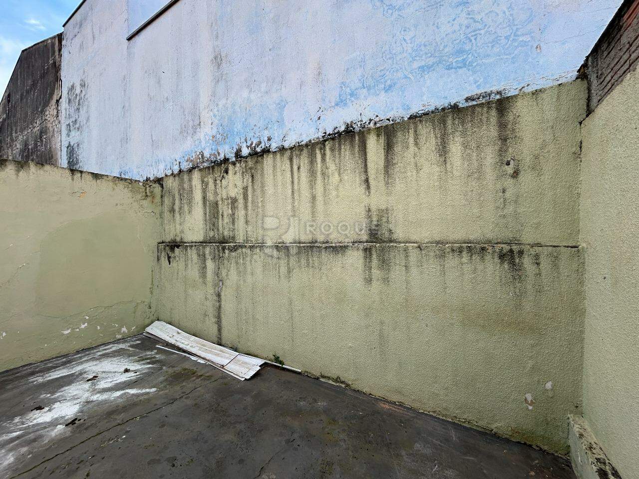 Casa Residencial para aluguel no bairro Vila Teixeira Marques: Fundo 
