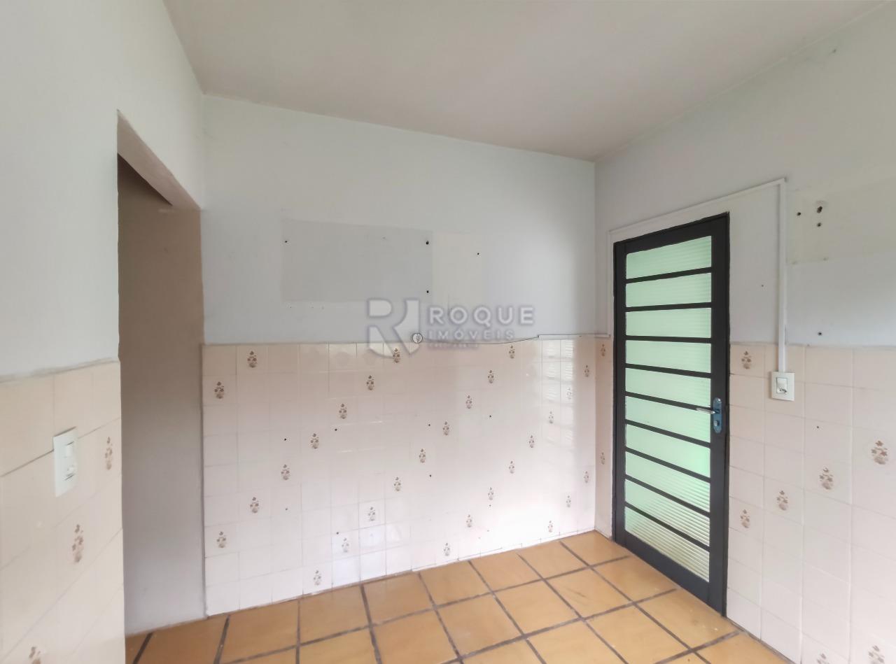 Casa Residencial para aluguel no bairro Vila Teixeira Marques: Cozinha 
