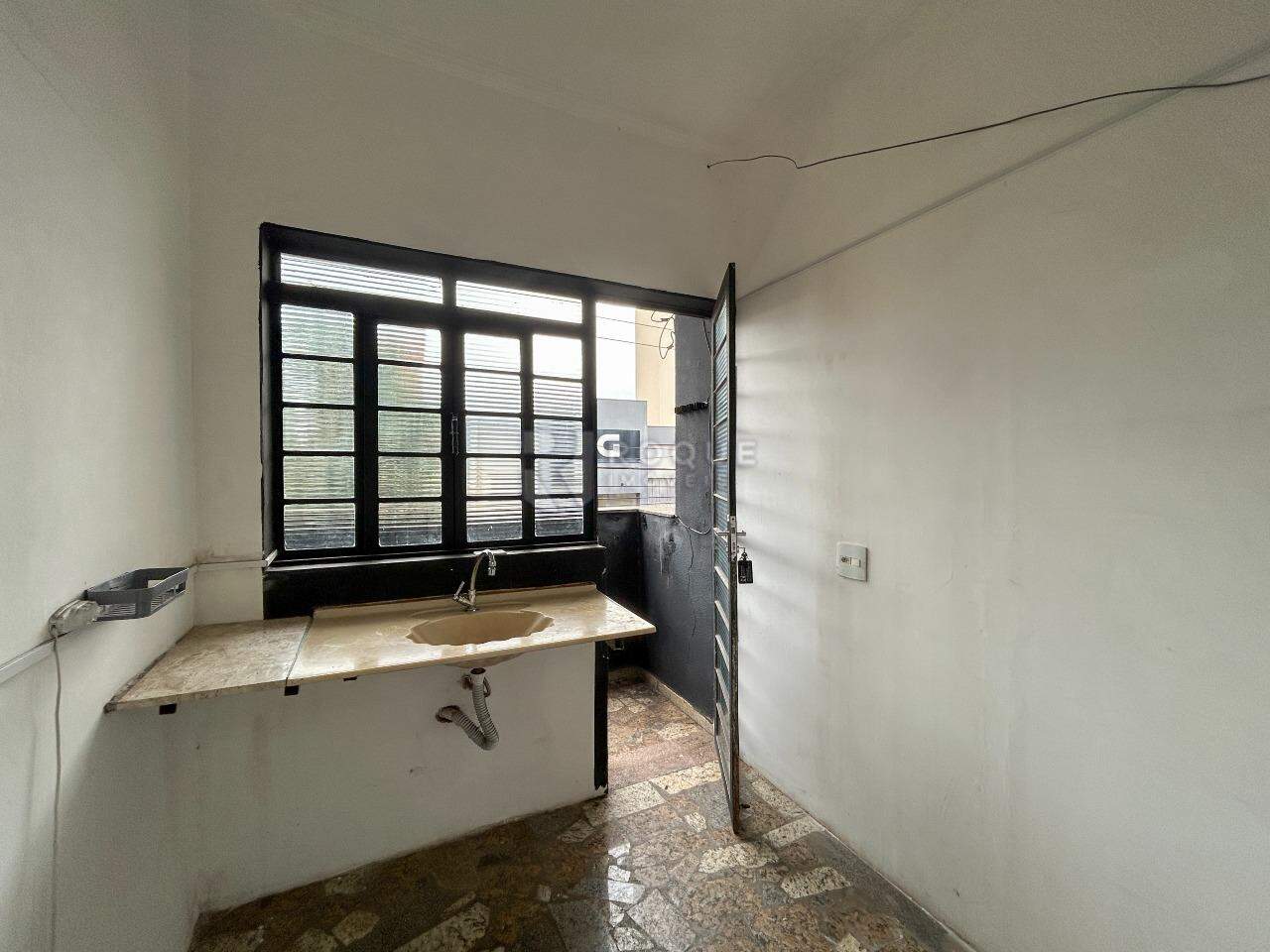 Salas/Conjuntos para aluguel no bairro Centro: Copa 