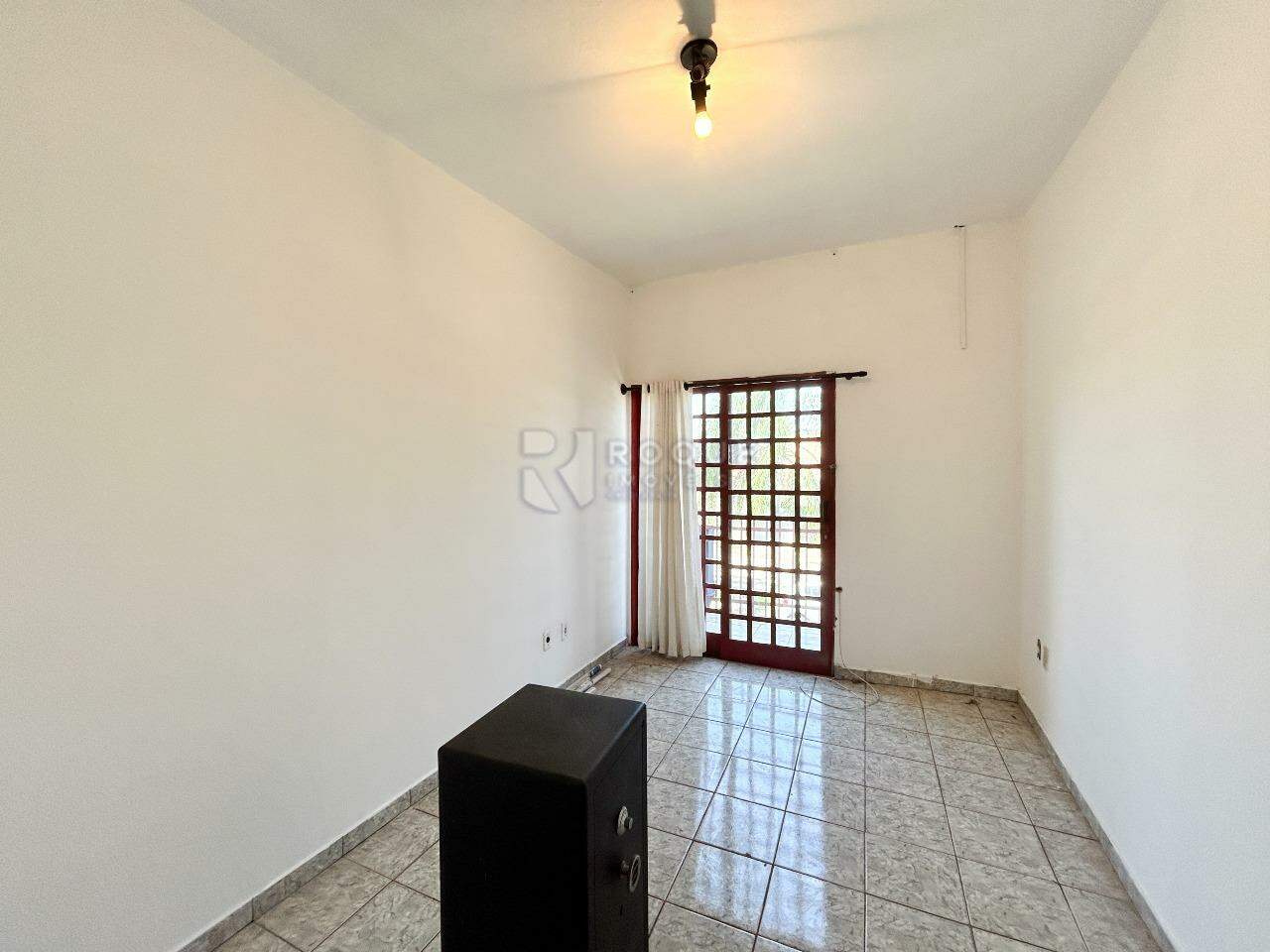 Barracão/Galpão para aluguel no bairro Jardim Esmeralda: Sala 1 segundo andar 