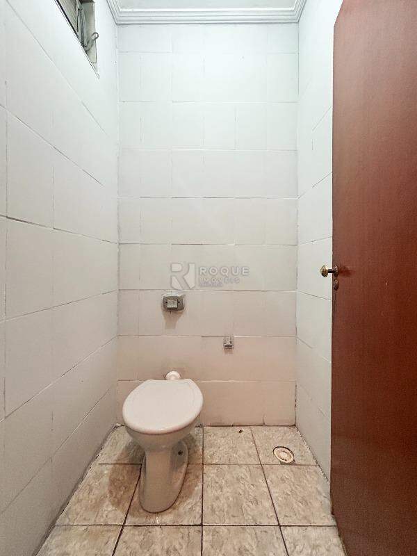 Barracão/Galpão para aluguel no bairro Jardim Esmeralda: WC social 2