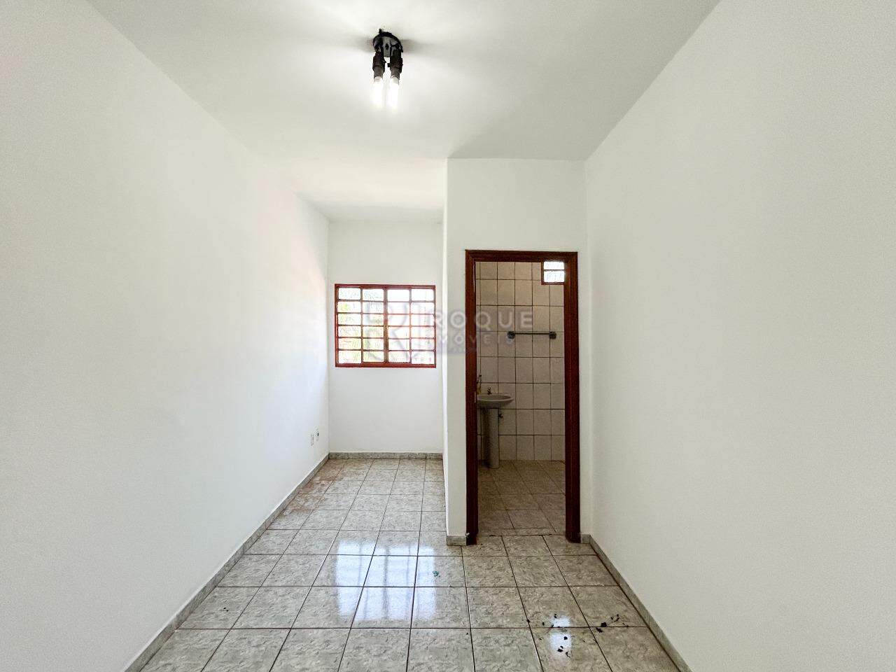 Barracão/Galpão para aluguel no bairro Jardim Esmeralda: Sala 3 segundo andar 