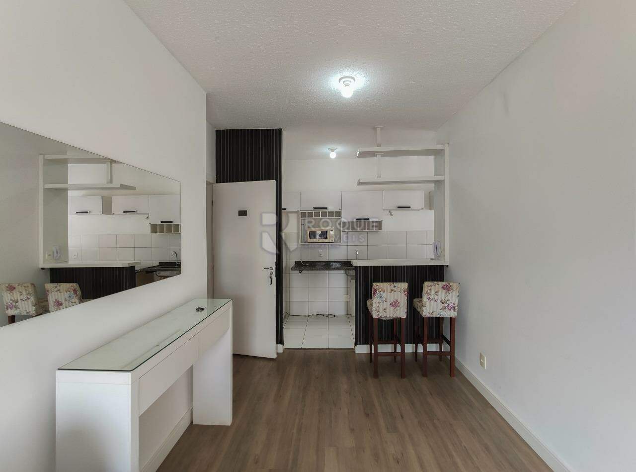 Apartamento para aluguel no bairro Jardim Parque Novo Mundo: Sala 