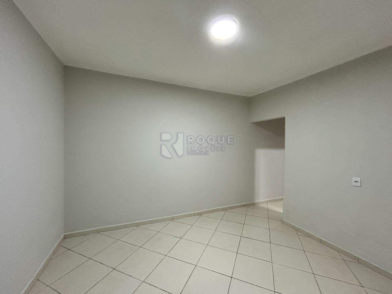 Casa Residencial para aluguel no bairro Jardim Nova Europa: Sala