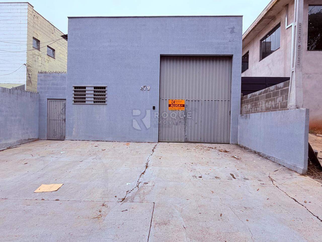 Barracão/Galpão para aluguel no bairro Jardim Maria Buchi Modeneis: Fachada