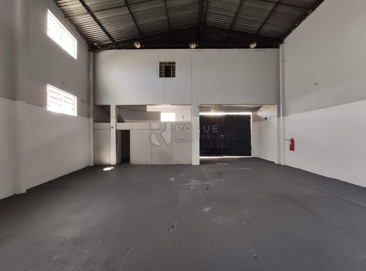 Barracão/Galpão para aluguel no bairro Jardim Residencial Granja Machado: Salão