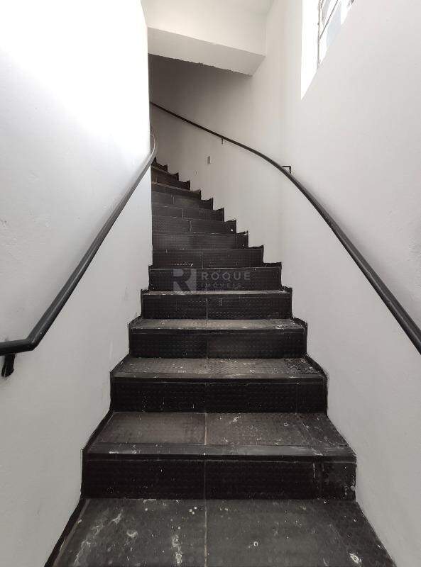 Barracão/Galpão para aluguel no bairro Jardim Residencial Granja Machado: Acesso segundo andar 