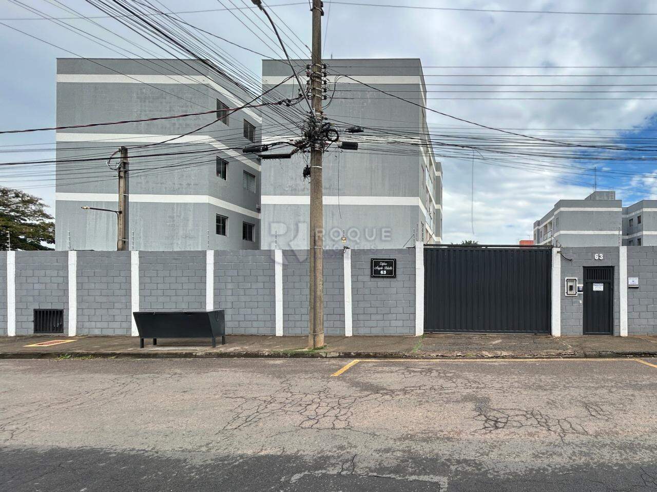 Apartamento para aluguel no bairro Chácaras Antonieta: Fachada 