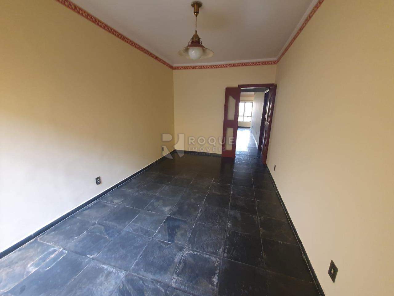 Casa Residencial para aluguel no bairro Parque Real: Copa 