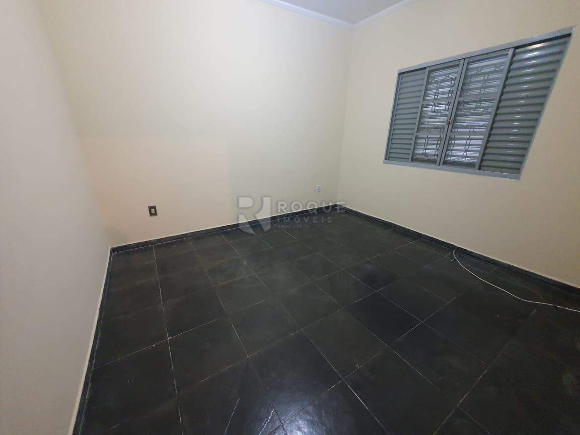 Casa Residencial para aluguel no bairro Parque Real: Dormitório 1