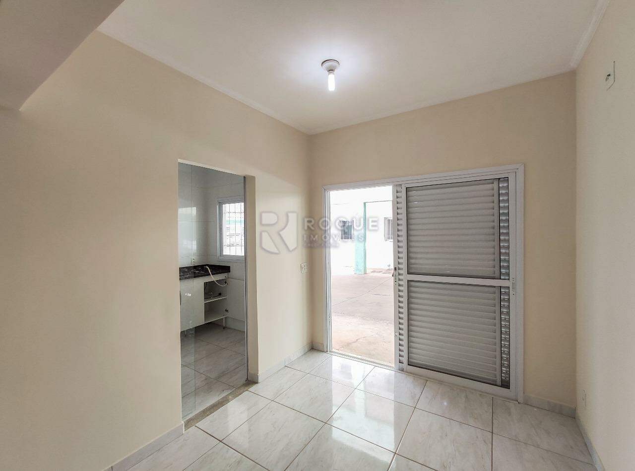 Kitnet para aluguel no bairro Jardim Cidade Universitária I: Dormitório 
