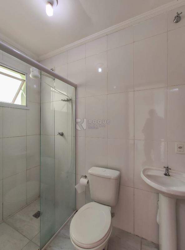 Kitnet para aluguel no bairro Jardim Cidade Universitária I: WC