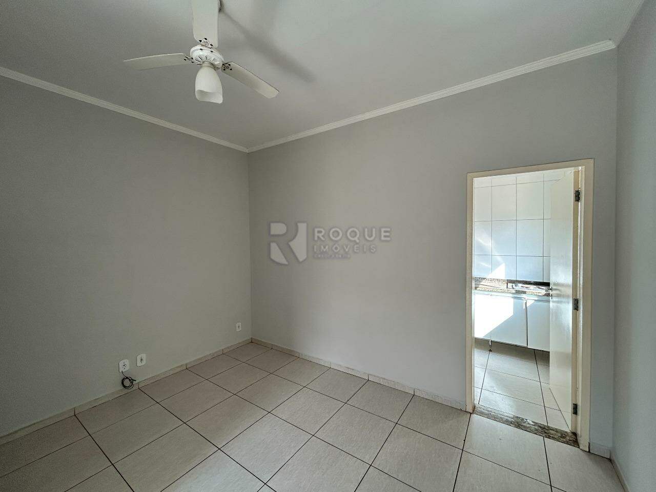 Kitnet para aluguel no bairro Jardim Cidade Universitária I: Dormitório 