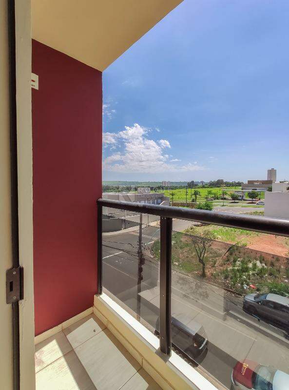 Apartamento para aluguel no bairro Jardim Cidade Universitária I: Sacada 
