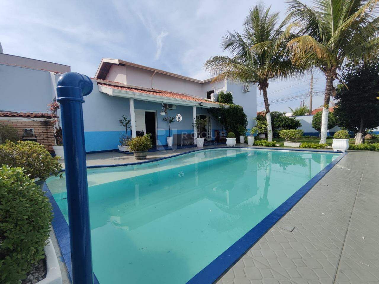 Casa em condomínio para aluguel no bairro Parque Egisto Ragazzo: Piscina