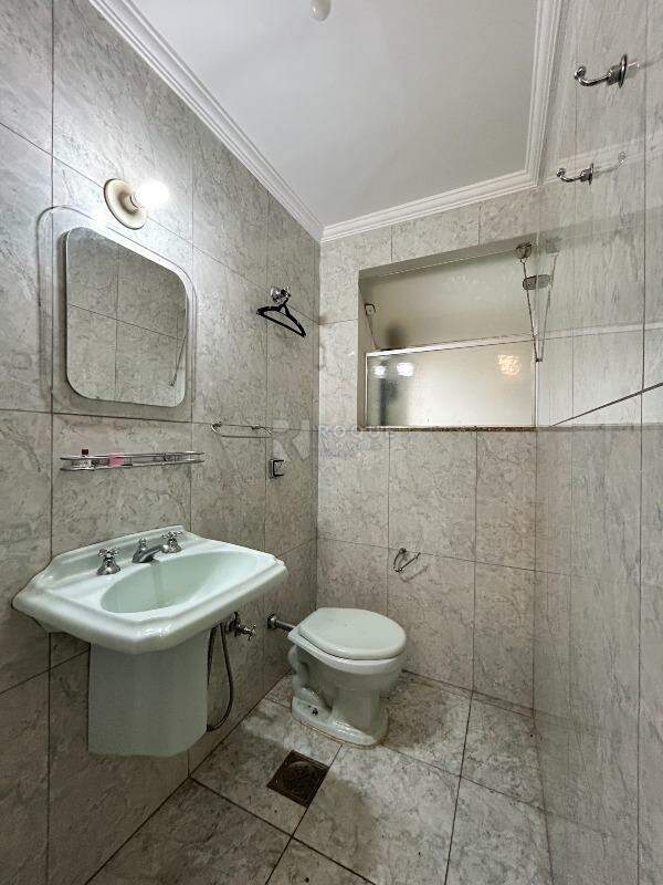 Apartamento para aluguel no bairro Centro: WC suíte