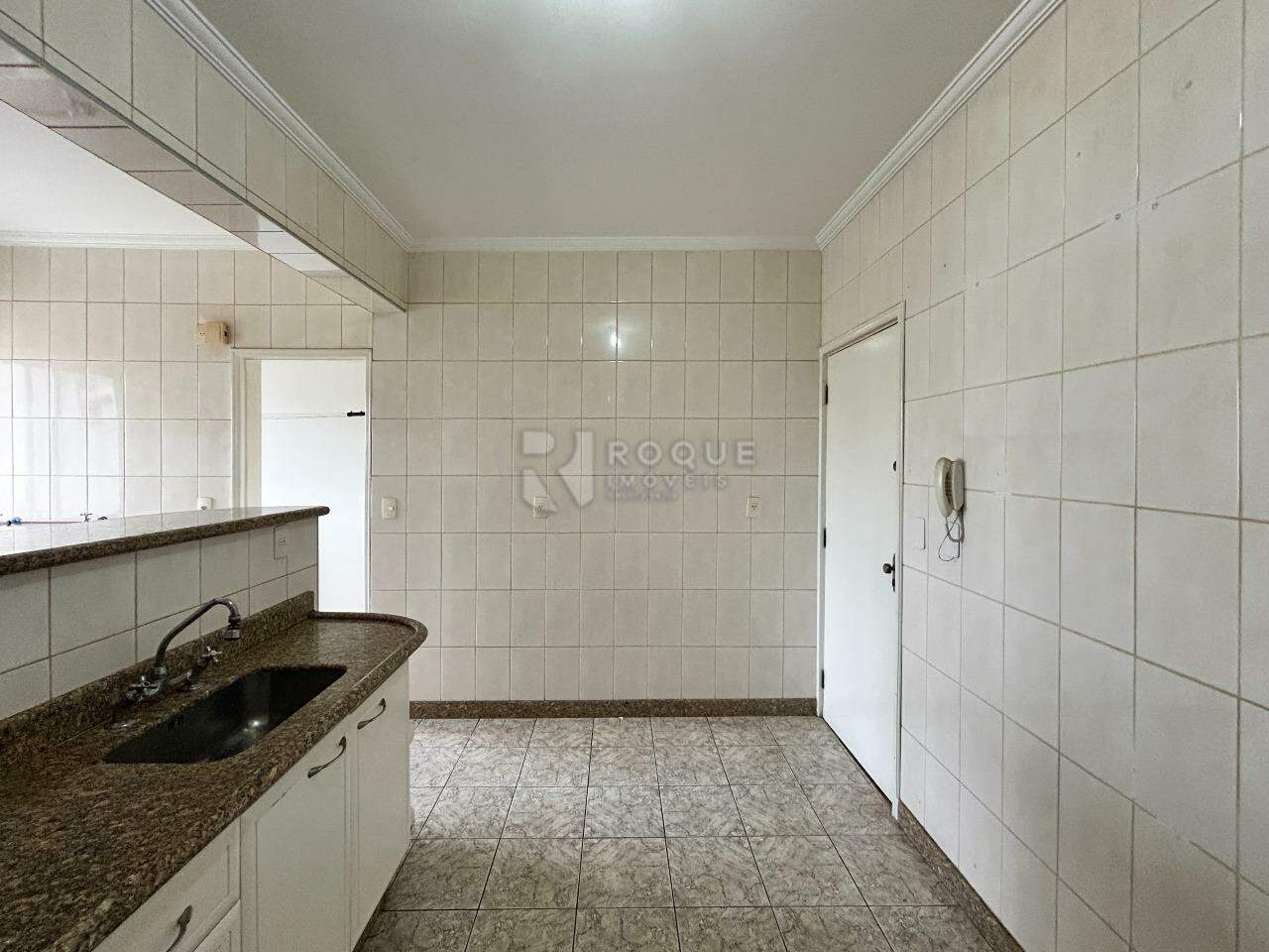 Apartamento para aluguel no bairro Centro: Cozinha